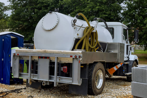 Best Sanitation services for porta potties  in Evansdale, IA